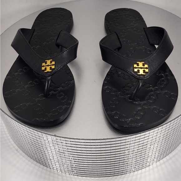 Tory Burch women’s Black Flip Flops with size 5 brand new w/out box and tags - Picture 1 of 9